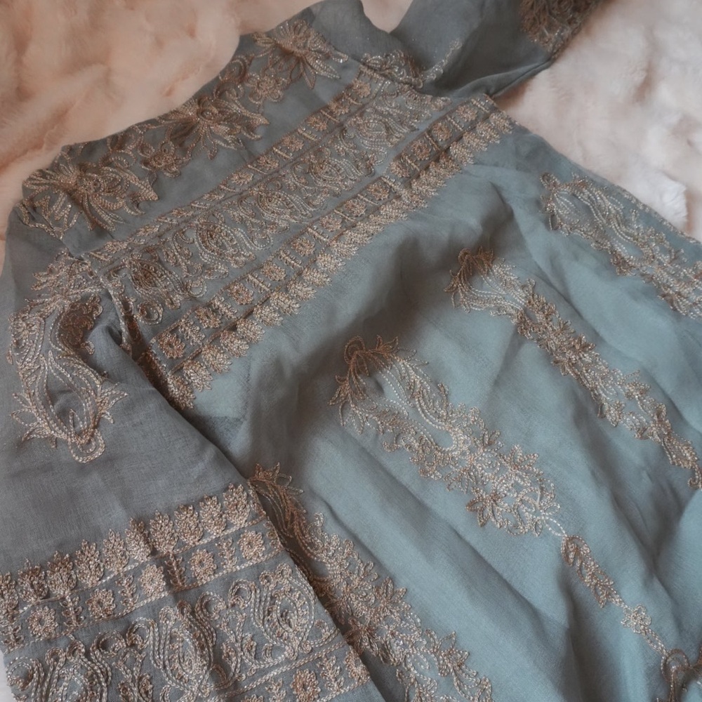 Elegant Embroidered Kurthi Full Sleeve